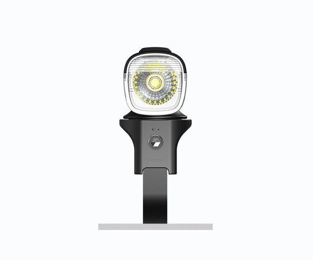 Magicshine RN600 éclairage de vélo chargement USB et étanche