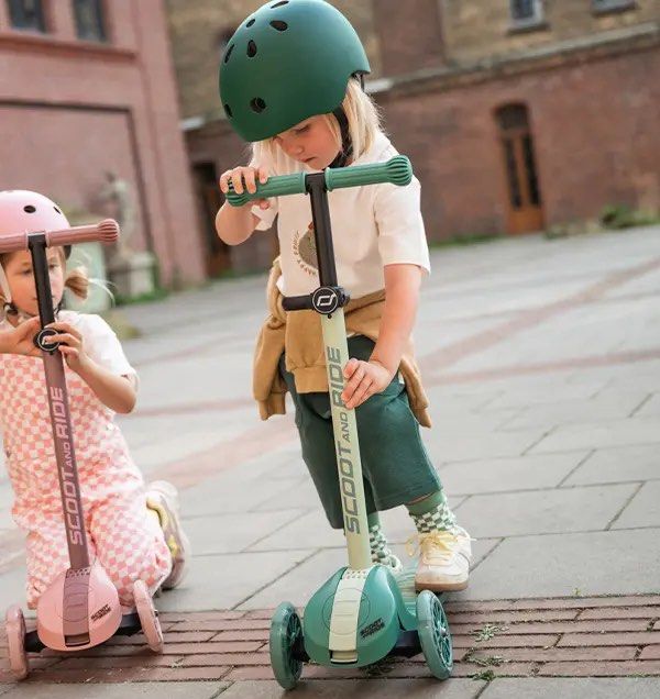 Scoot & Ride HighwayKick 3S 適合三歲或以上小童