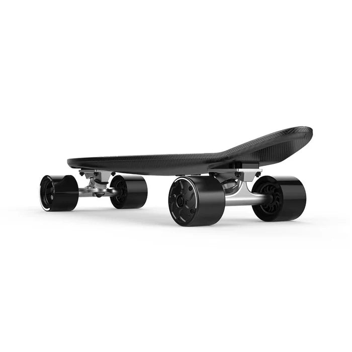 Maxfind MAX One Entry Level Electric Skateboard Remote Control Compact Portable